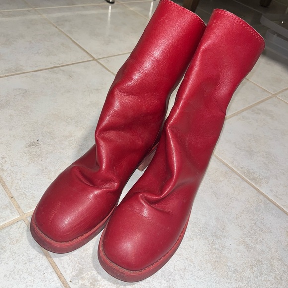 Vintage looking slouchy red leather boots - Picture 1 of 10